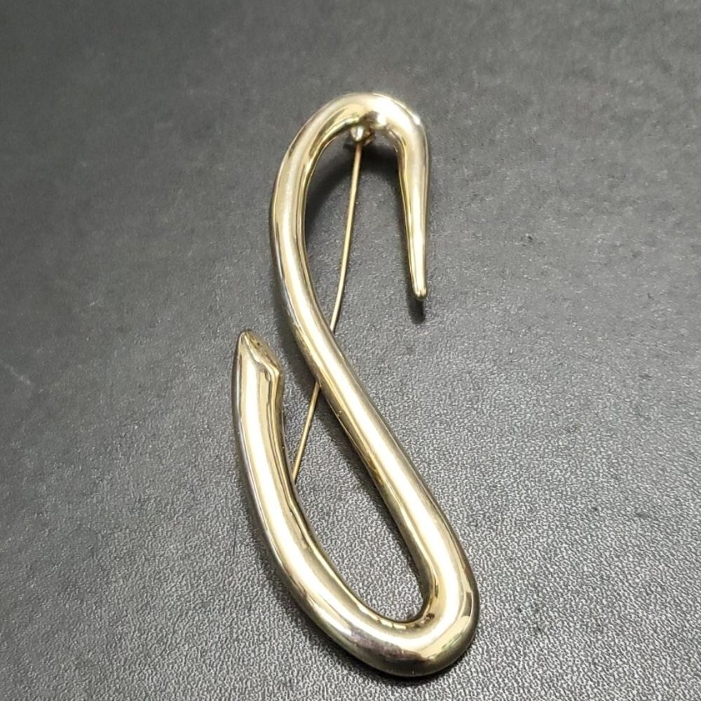Vintage Gold Tone Large S Brooch - Picture 2 of 5